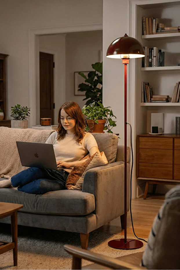 Modena Retro Bordo Metal Başlıklı Tek Ayaklı Lambader Modena Retro Bordo Metal Başlıklı Tek Ayaklı Lambader